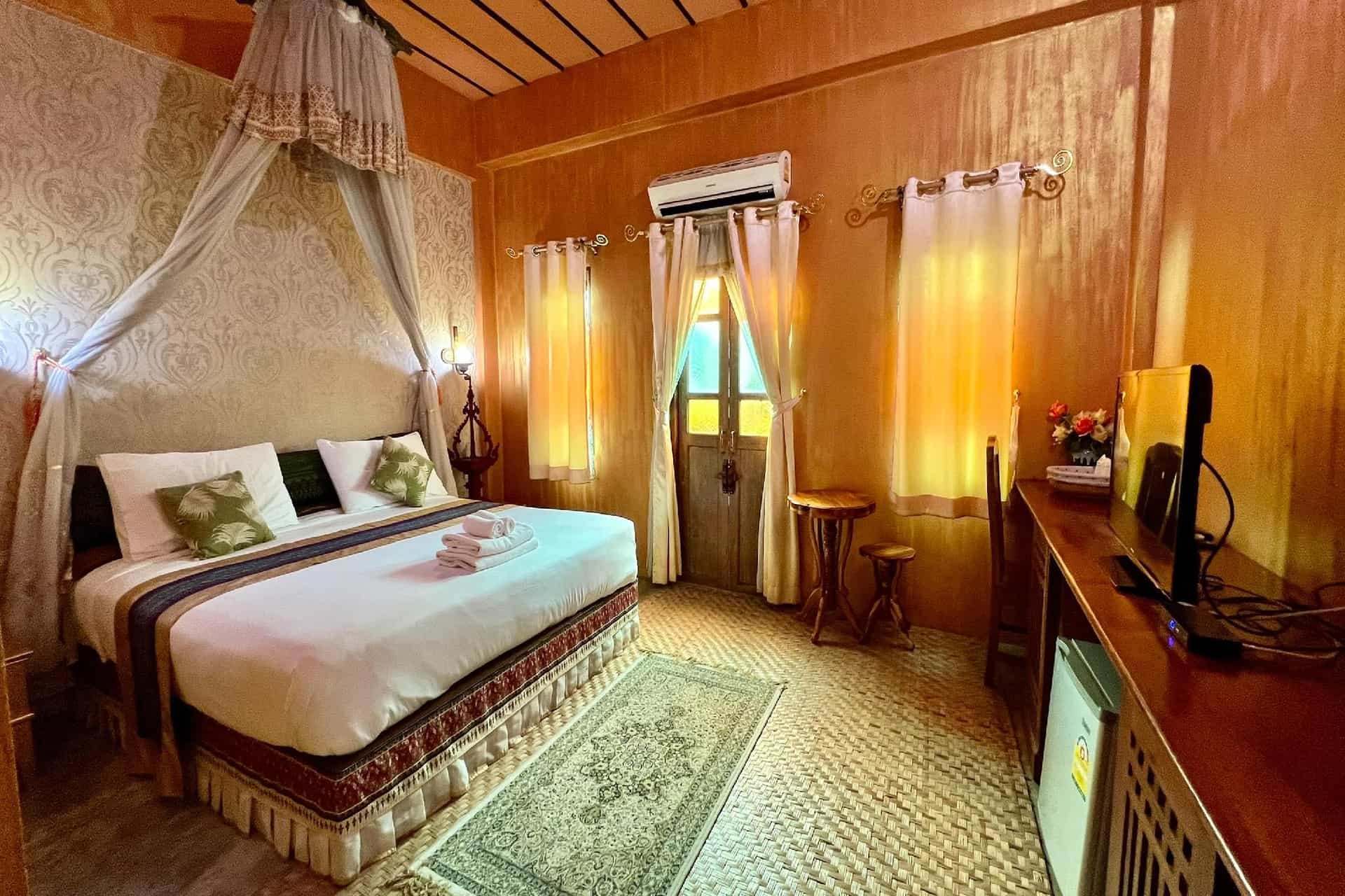 Amethyst Hotel Chiang Mai Amethyst Hotel Chiang Mai