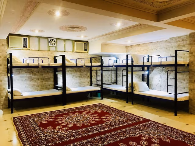 Deluxe Shared Dormitory, Mixed Dorm