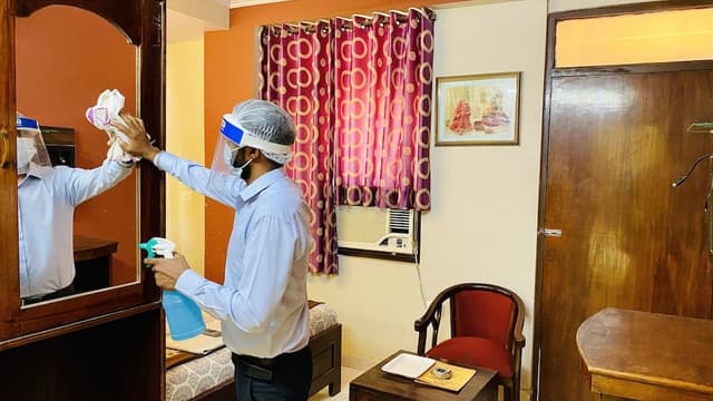 Deluxe AC Room