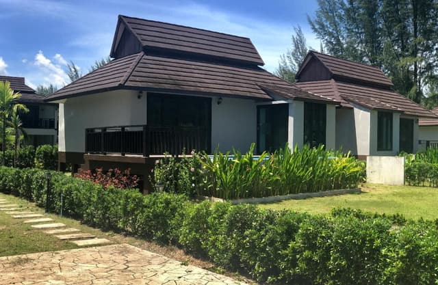 Sunset Pool Villa
