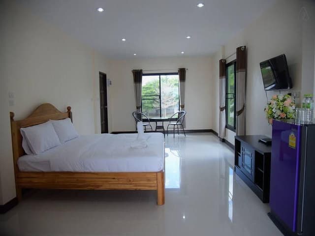 Standard Double Bed
