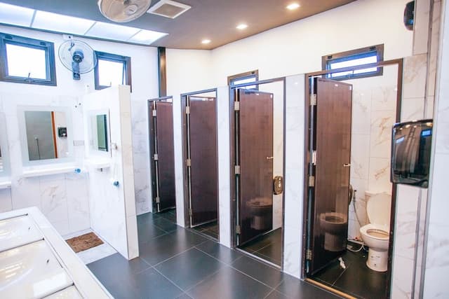 4 Beds Mixed Dormitory