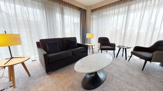 Suite, 1 Bedroom (Canal View)