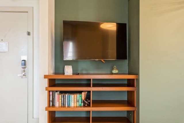 Junior Suite (Self Check-in)