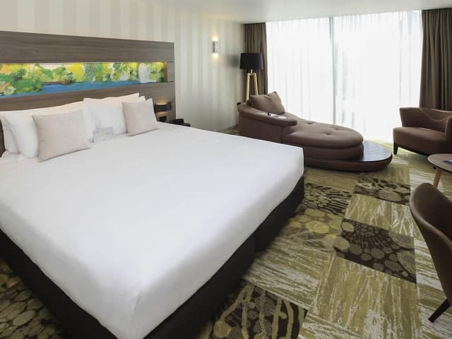 Executive Room, 1 King Bed