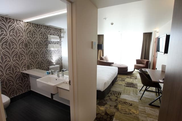 Executive Room, 1 King Bed