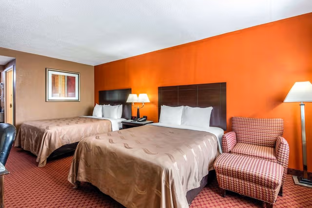 Standard Room, 2 Queen Beds, Non Smoking