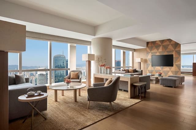 Executive Suite