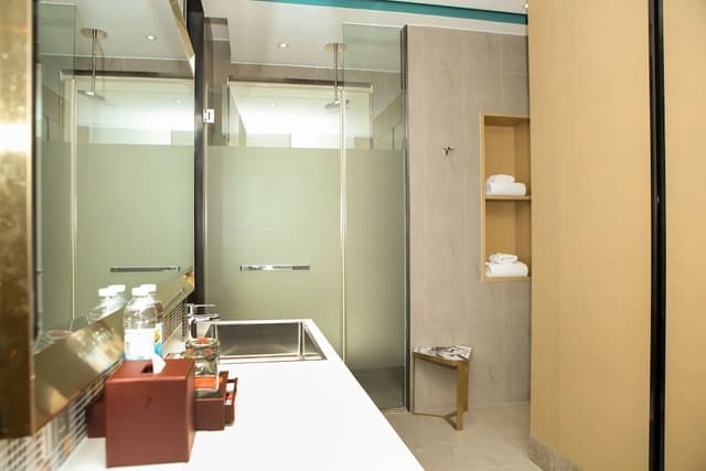 MiniMax Superior Twin Room