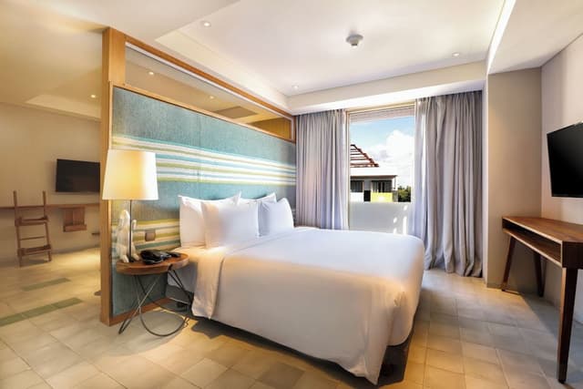 Junior Suite with Complimentary Treats