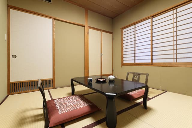 Economy Japanese Style Room