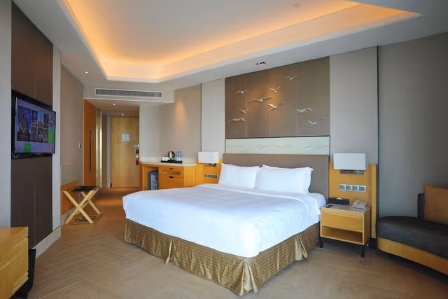 Standard Room, 1 Queen Bed, Smoking