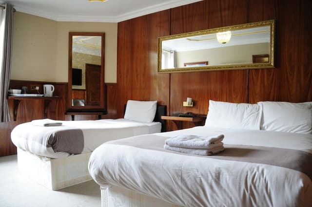 Twin Room
