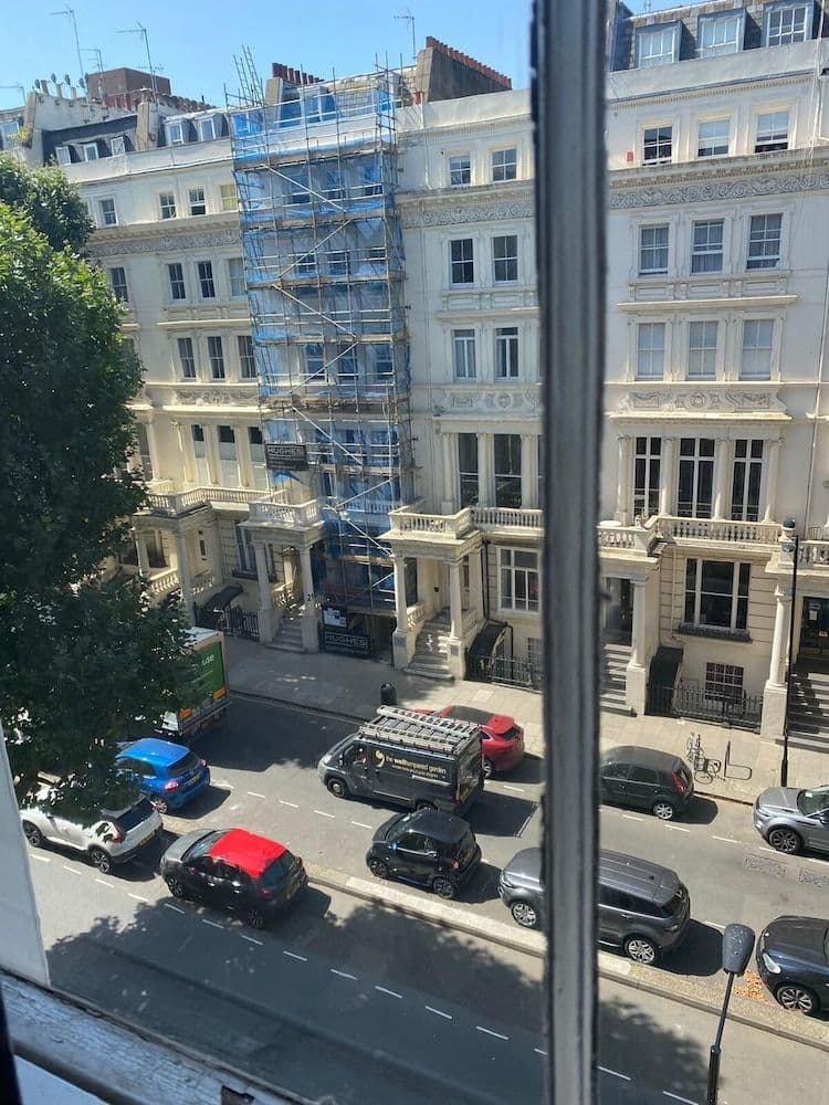 London Plaza Serviced Apartments London Plaza Serviced Apartments