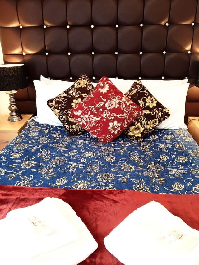 Deluxe Room, Ensuite