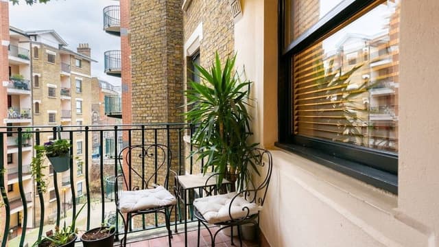 Premium Apartment