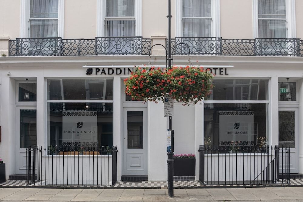 Oxford Hotel0
