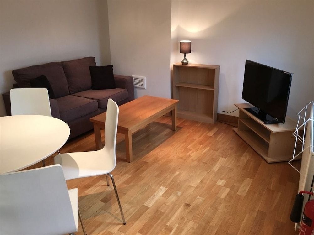 Paddington Southwick Street Apartment3