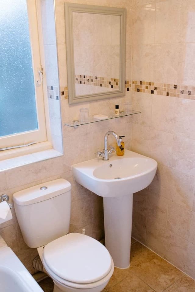 Standard Double Room, Ensuite