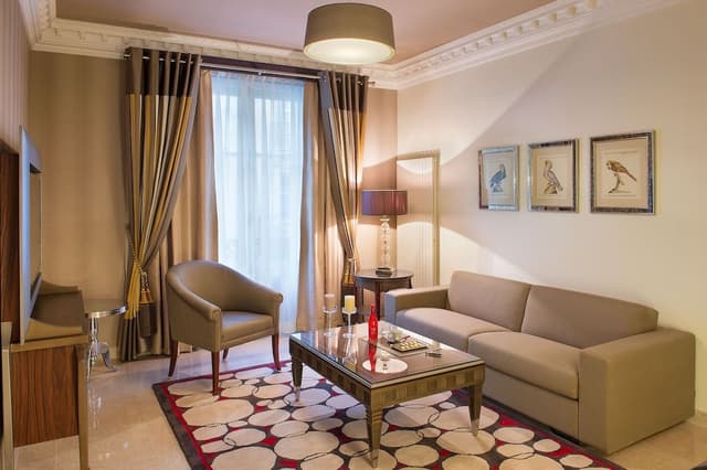 Executive Suite