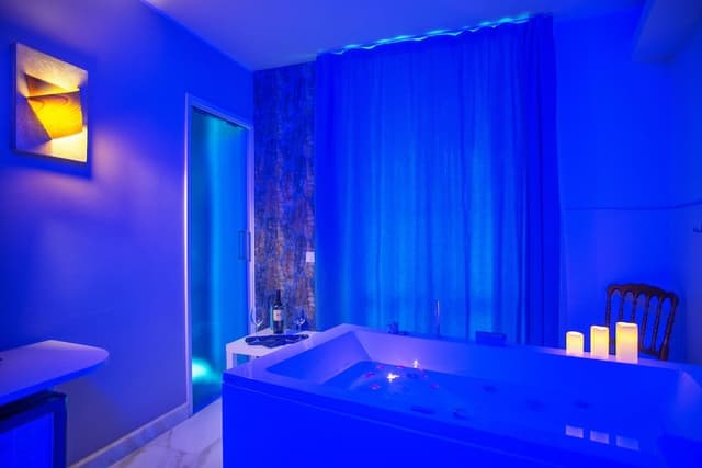 Deluxe Double Room, Hot Tub, Garden Area