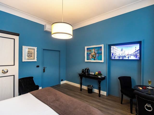 Deluxe Double Room, City View