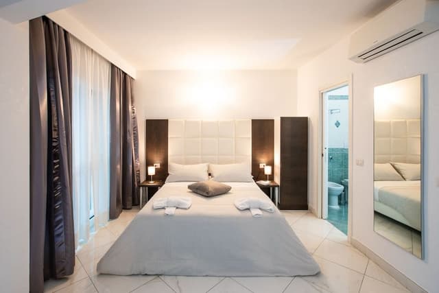 Superior Suite, Balcony, Courtyard Area