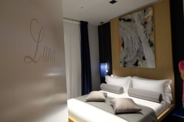 Standard Double Room, 1 Double Bed, Private Bathroom, Courtyard View