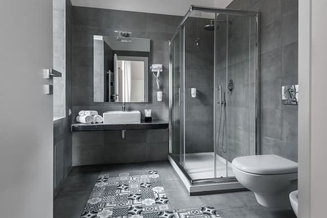 Deluxe Suite, City View