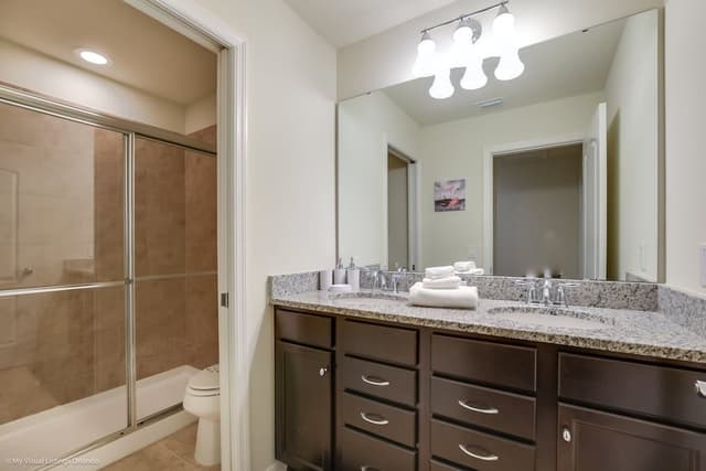 Villa (8872QIN New large 9 Bedroom 6 Bathroo)