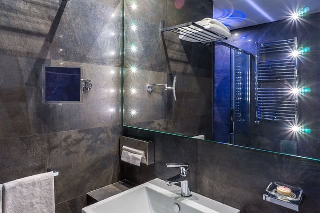 Superior Double Room, City View