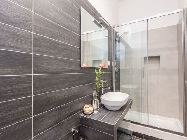 Comfort Room, 1 Bedroom