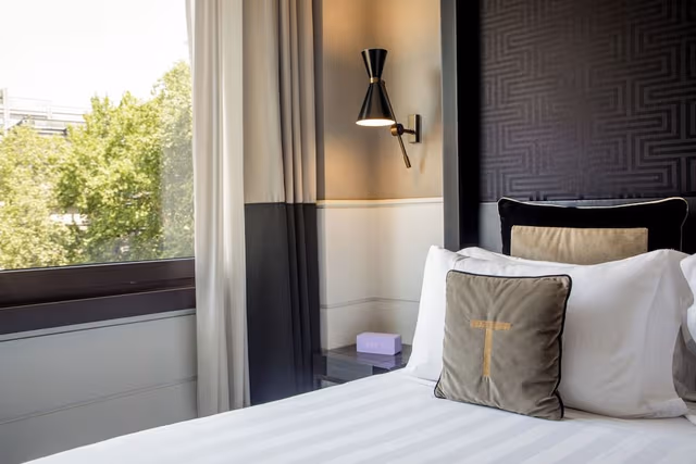 Premier Room