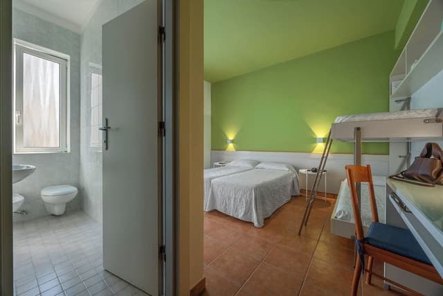 Comfort Quadruple Room, Balcony