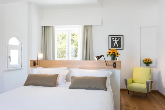 Deluxe Double Room with Side Sea View