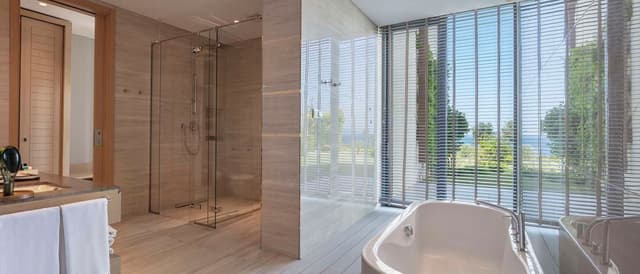 FAMILY SUITE W/PRIVATE POOL AND GARDEN VIEW
