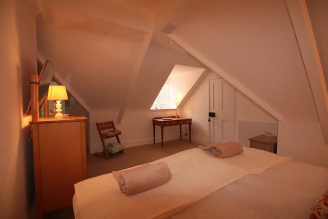 Suite, 3 Bedrooms