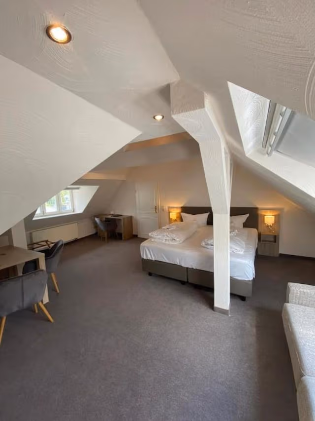 Suite, 2 Bedrooms