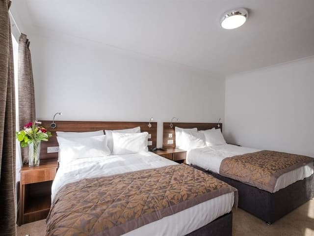 Quadruple Room, Ensuite