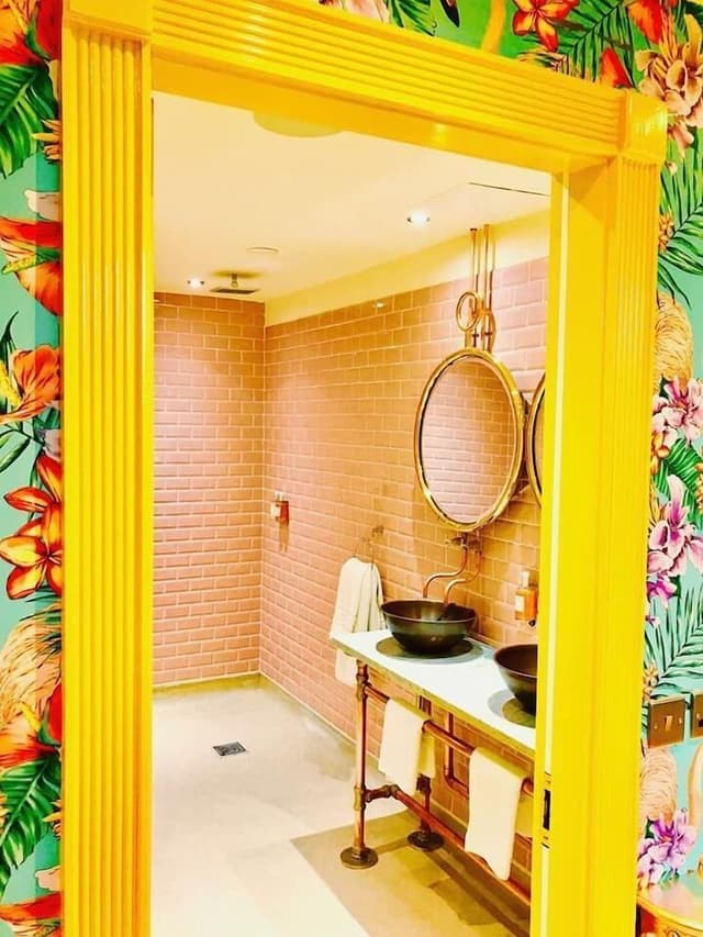 Exclusive Room
