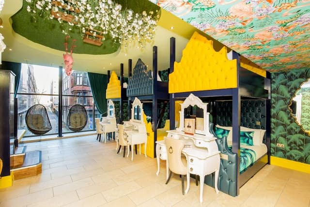 Exclusive Room