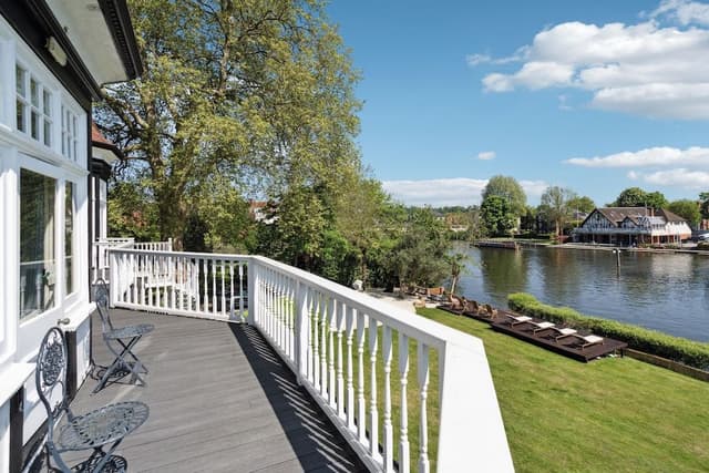 Club Suite, 1 Bedroom, River View