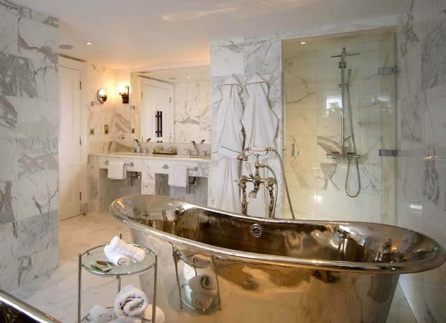 Signature Suite
