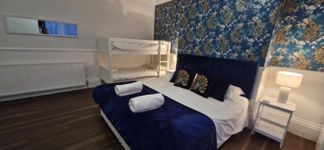 Double Room (Room 2)