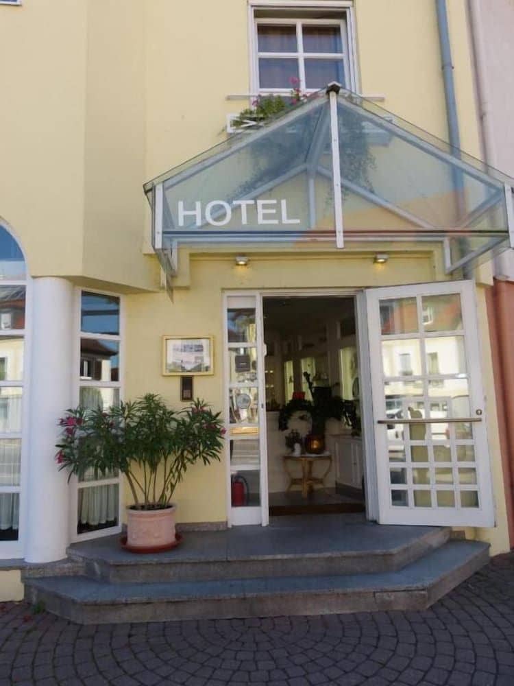 Hotel am Theater beim Schloss Hotel am Theater beim Schloss