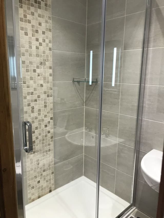Deluxe King Room, Ensuite