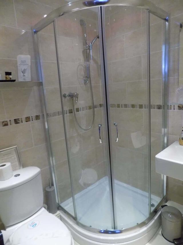 Deluxe Single Room, Ensuite