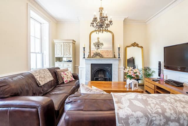 Suite, Ensuite (The Balcony)