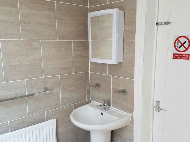 Triple Room, Ensuite (1 Double & 1 Single bed )