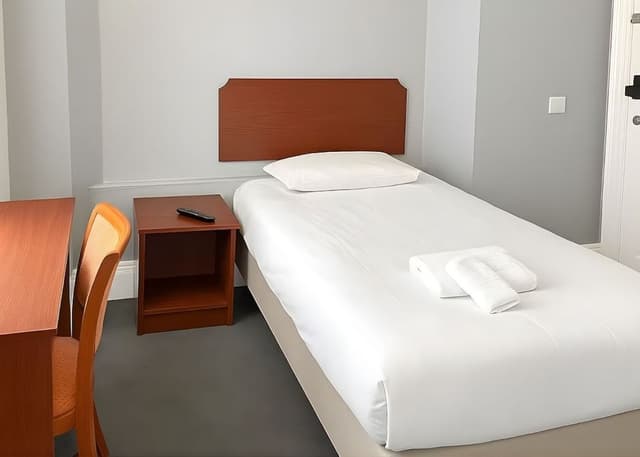 Standard Single Room, Ensuite